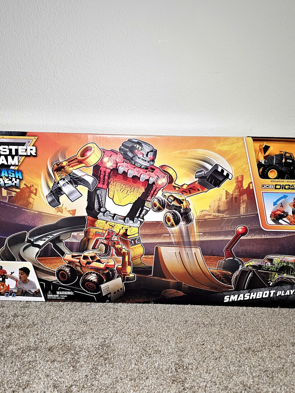 SmashBot Playset Robot Vehicle Set - Red and Orange
